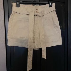 NWOT high waist paperbag short